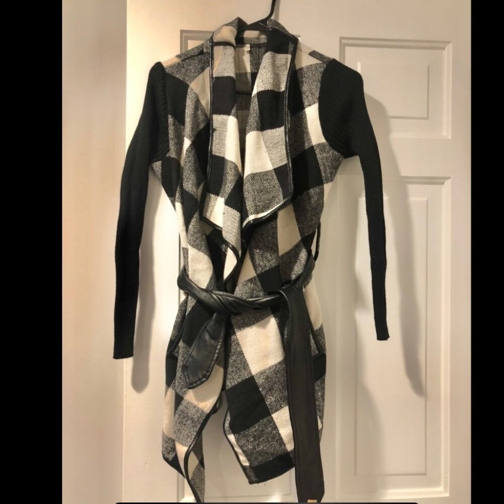 Plaid jacket/cardigan with tie belt